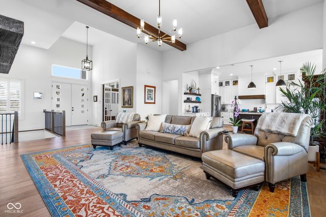 10590 Geist View Drive, Fishers, IN 46055