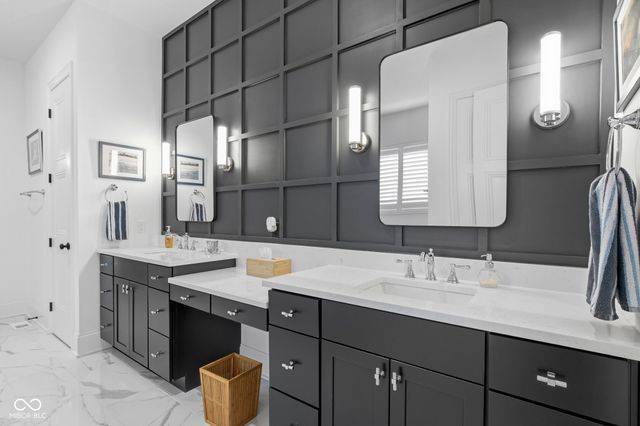 10590 Geist View Drive, Fishers, IN 46055