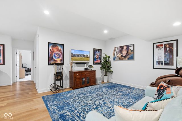 10590 Geist View Drive, Fishers, IN 46055