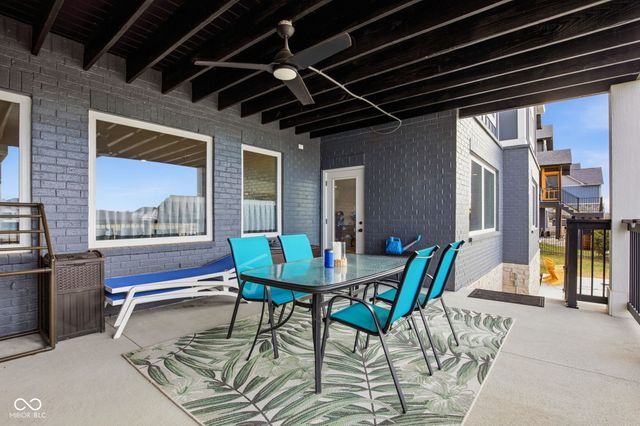 10590 Geist View Drive, Fishers, IN 46055