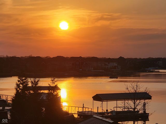 10590 Geist View Drive, Fishers, IN 46055