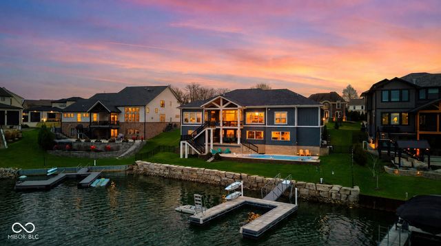 10590 Geist View Drive, Fishers, IN 46055