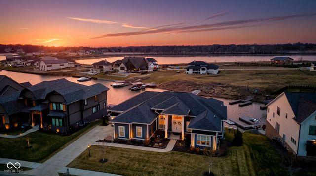 10590 Geist View Drive, Fishers, IN 46055