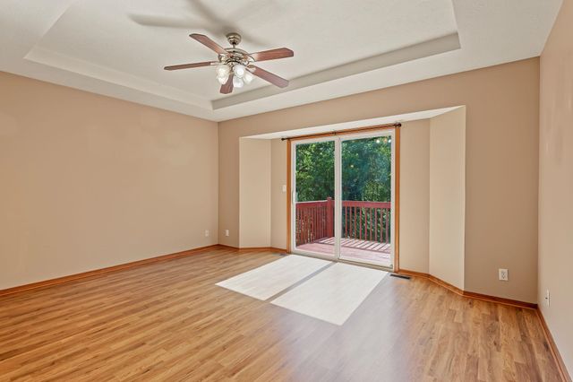 109 N Valley Stream, Derby, KS 67037