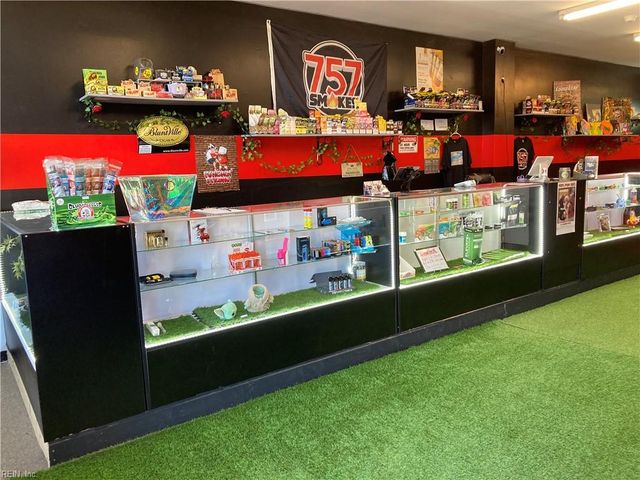 10105 Jefferson AVE, Newport News, VA 23605