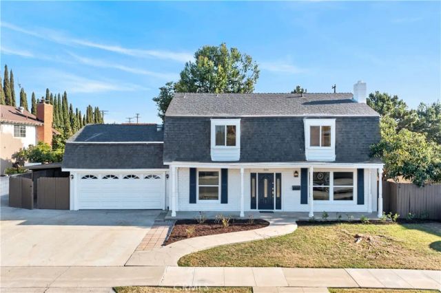 1524 E Briardale, Orange, CA 92865