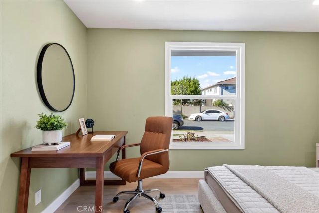 1524 E Briardale, Orange, CA 92865