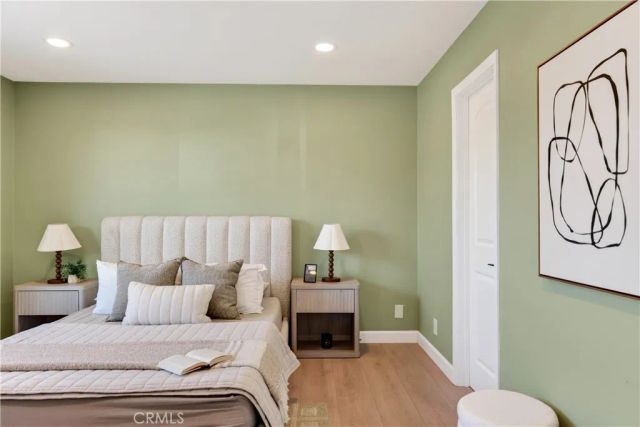 1524 E Briardale, Orange, CA 92865