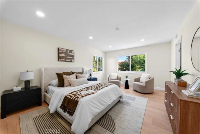 1524 E Briardale, Orange, CA 92865