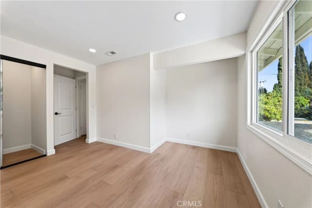 1524 E Briardale, Orange, CA 92865