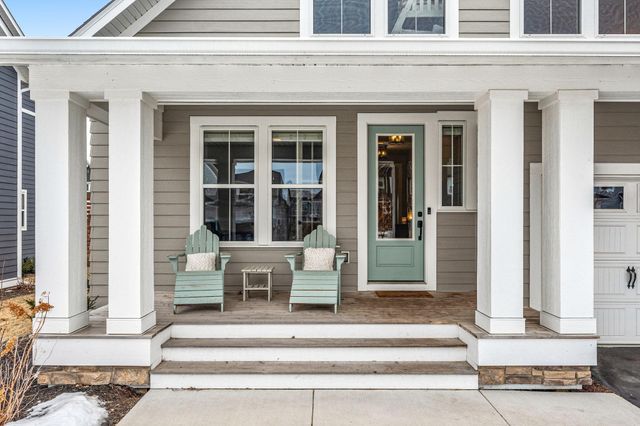 9966 Arrowwood Trail, Woodbury, MN 55129