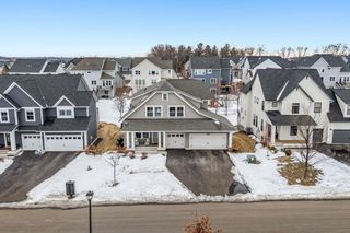 9966 Arrowwood Trail, Woodbury, MN 55129