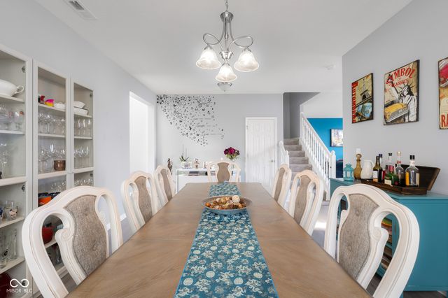 2402 Creekland Drive, Columbus, IN 47201