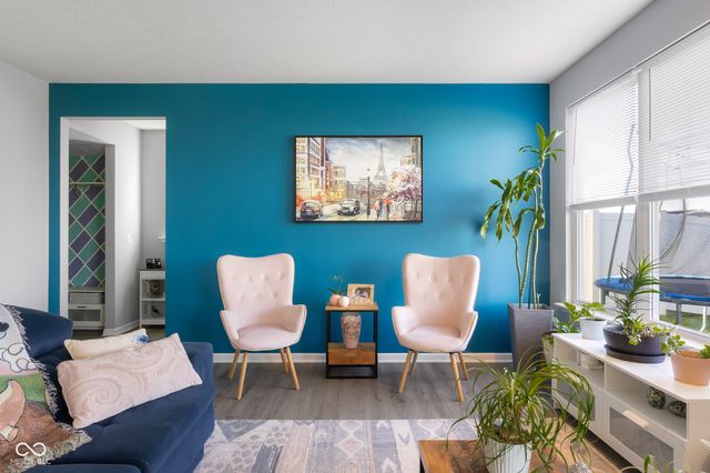 2402 Creekland Drive, Columbus, IN 47201