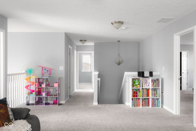 2402 Creekland Drive, Columbus, IN 47201