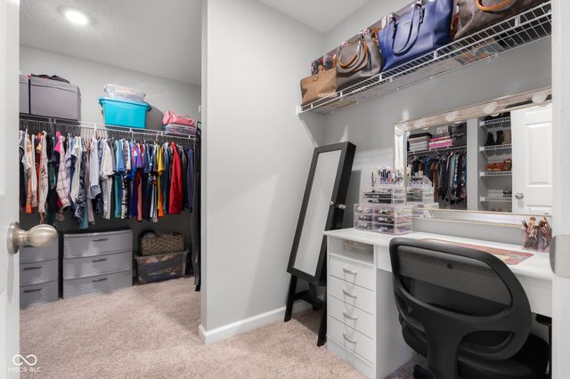 2402 Creekland Drive, Columbus, IN 47201