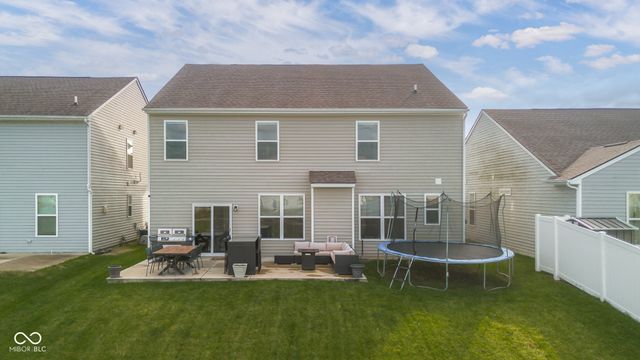 2402 Creekland Drive, Columbus, IN 47201