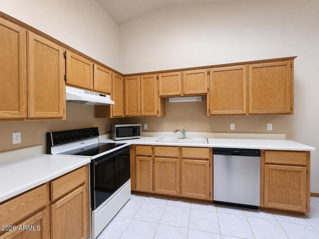 1920 S Plaza Drive 35, Apache Junction, AZ 85120 — photo 4