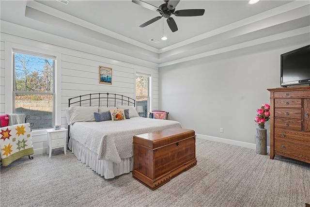 9 Luncarty Lane, Bella Vista, AR 72715