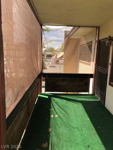 350 East DESERT INN Road H201, Las Vegas, NV 89109