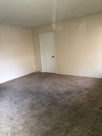 350 East DESERT INN Road H201, Las Vegas, NV 89109