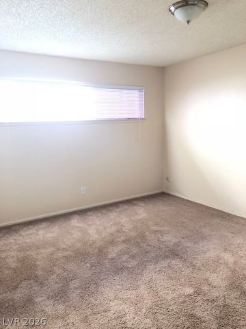 350 East DESERT INN Road H201, Las Vegas, NV 89109