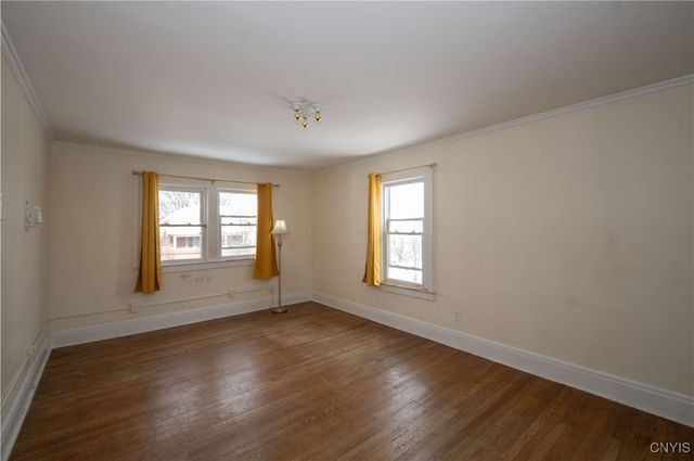 221 WHITTIER Avenue, Syracuse, NY 13204