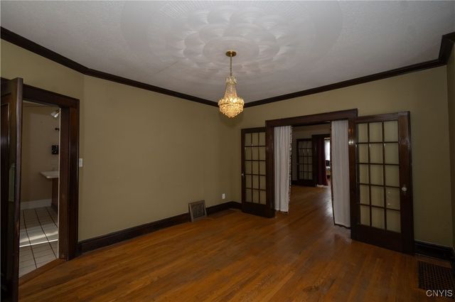 221 WHITTIER Avenue, Syracuse, NY 13204