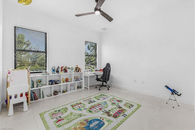 20269 Fair Oak LN, Estero, FL 33928