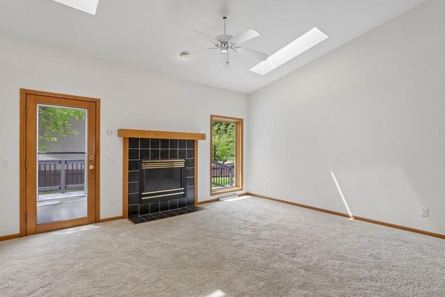 310 High Point Road, Madison, WI 53717