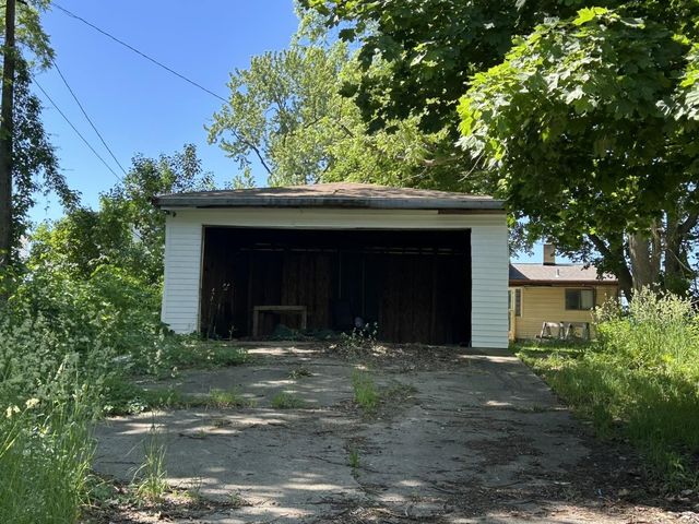 1535 Kearsley Park Boulevard, Flint, MI 48503