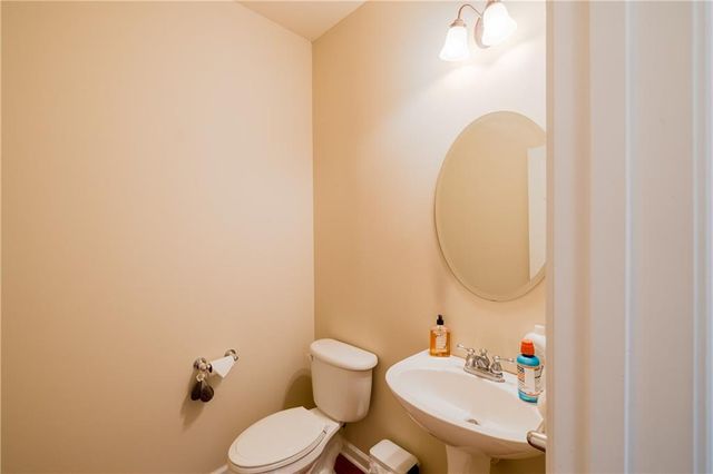 625 Grove Manor Park 182, Suwanee, GA 30024