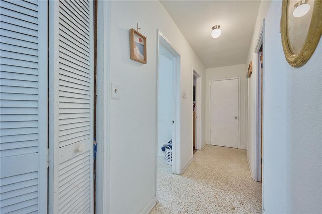 4100 PARK AVENUE, Indian Lake Estates, FL 33855