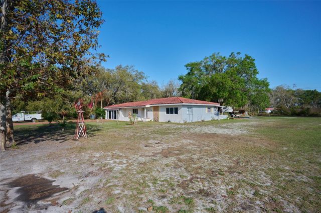 4100 PARK AVENUE, Indian Lake Estates, FL 33855