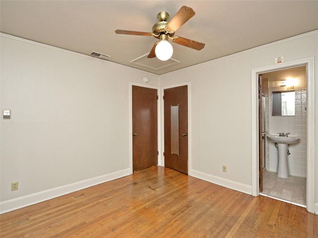 1814 W 38th ST, Austin, TX 78731