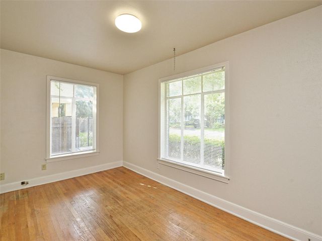 1814 W 38th ST, Austin, TX 78731