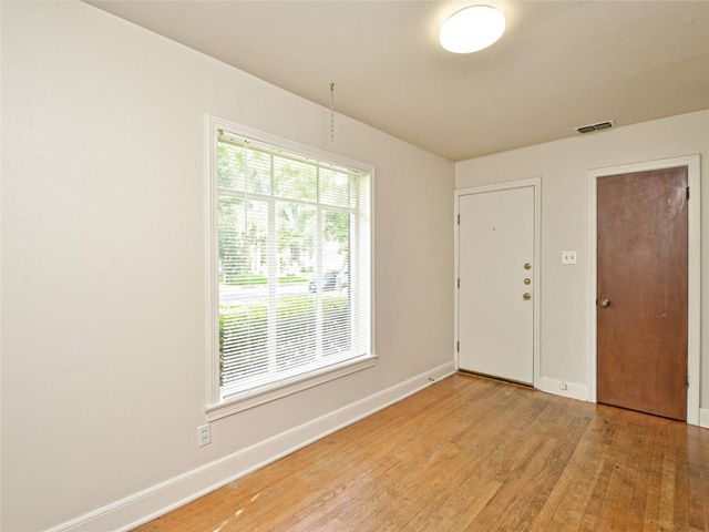 1814 W 38th ST, Austin, TX 78731