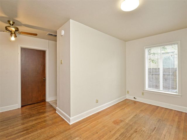 1814 W 38th ST, Austin, TX 78731