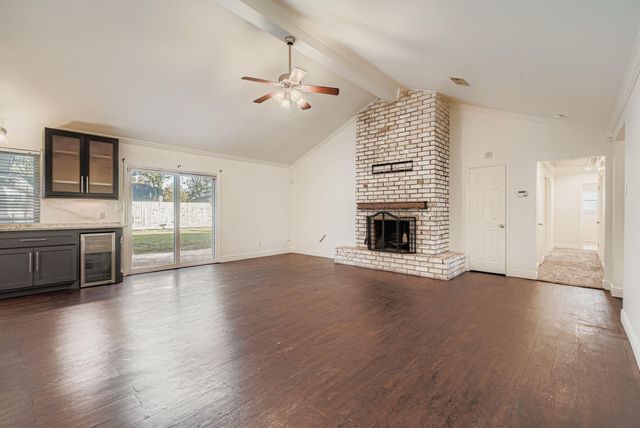 1411 Neptune Lane, Houston, TX 77062