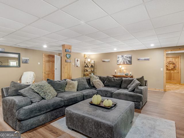 325 Country Side Drive, Mcdonough, GA 30252