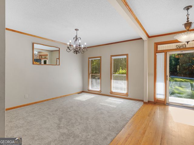 325 Country Side Drive, Mcdonough, GA 30252