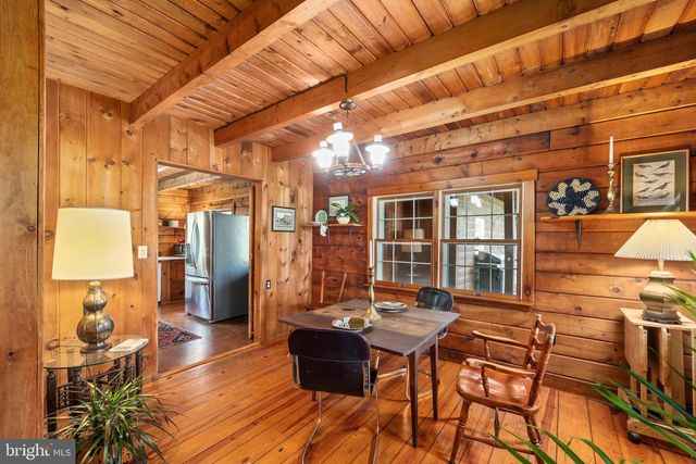 912 HEATHER LN, Phoenixville, PA 19460