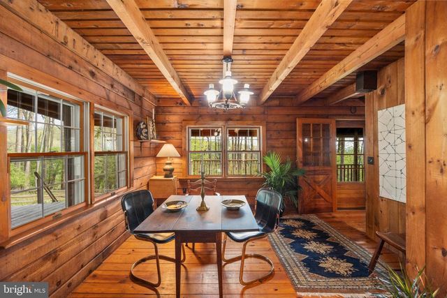 912 HEATHER LN, Phoenixville, PA 19460