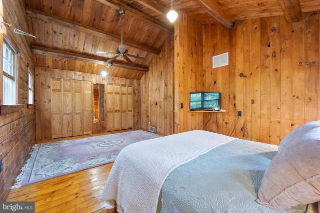 912 HEATHER LN, Phoenixville, PA 19460