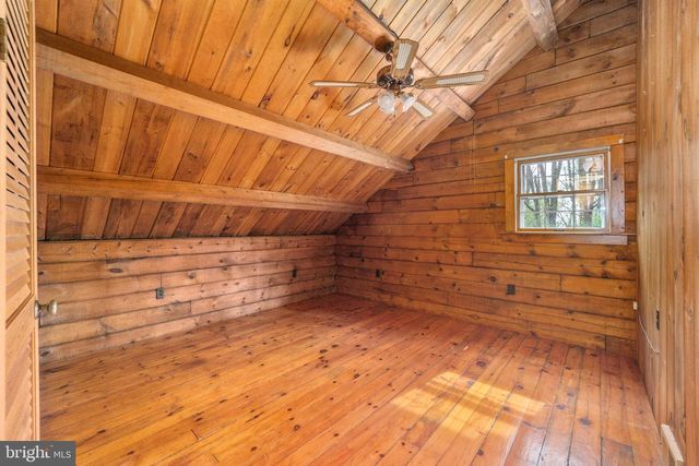 912 HEATHER LN, Phoenixville, PA 19460