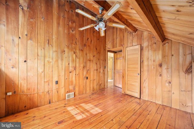 912 HEATHER LN, Phoenixville, PA 19460