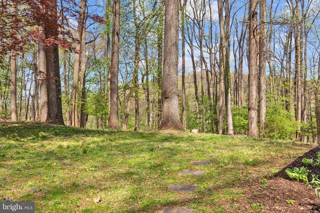 912 HEATHER LN, Phoenixville, PA 19460