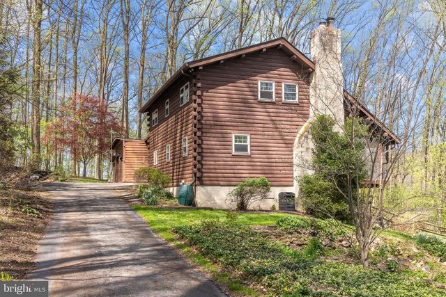 912 HEATHER LN, Phoenixville, PA 19460