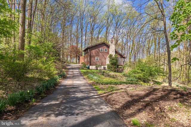 912 HEATHER LN, Phoenixville, PA 19460