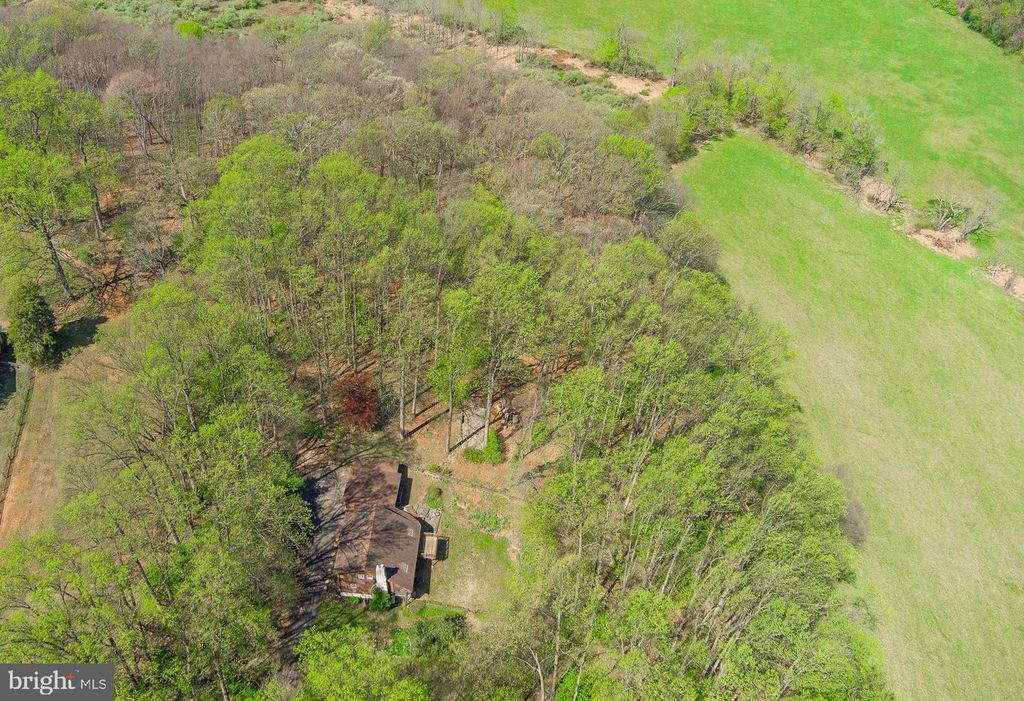 912 HEATHER LN, Phoenixville, PA 19460